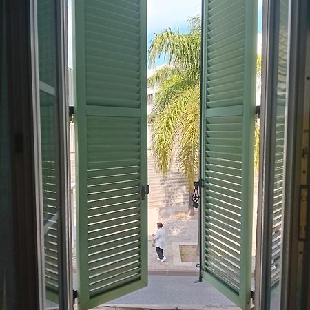 Private Room Full Furnished In Cannes Eksteriør bilde